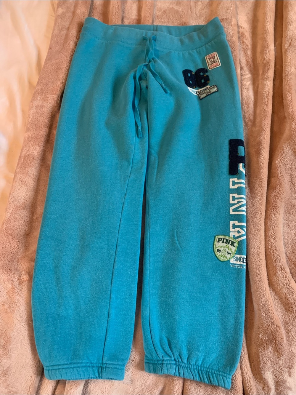 VTG Y2K VS PINK Turquoise, Road Trip 1986 Patchwork Crest Sweatpants Rare